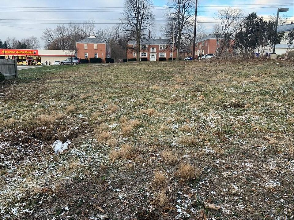 2nd image of 1197 Union Rd