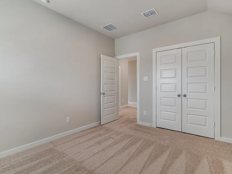2717 Green River Rd — Photo 18