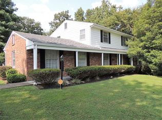 2811 Timber Hills Rd, Louisville, KY 40214