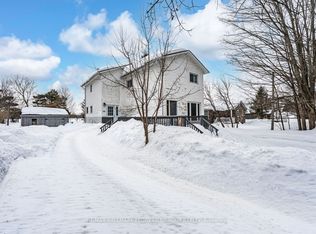126 Robert St E, Penetanguishene, ON L9M1J2