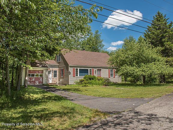 2nd image of 12 Lake Dr