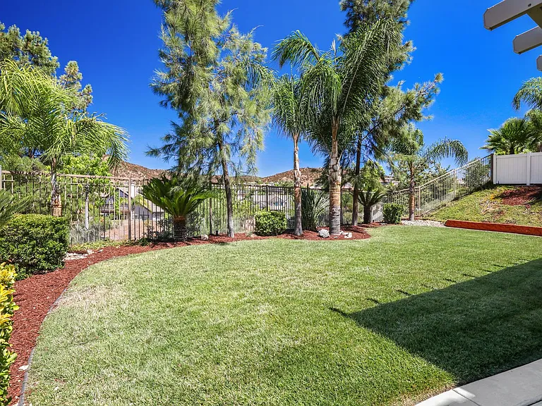 35459 Sumac Ave — Photo 38