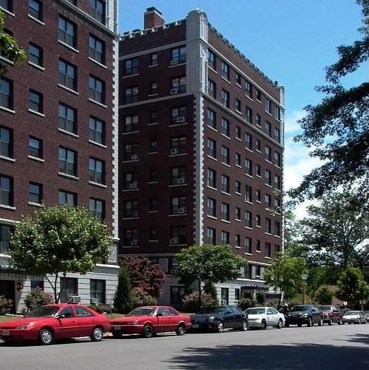 Maryland Manor
