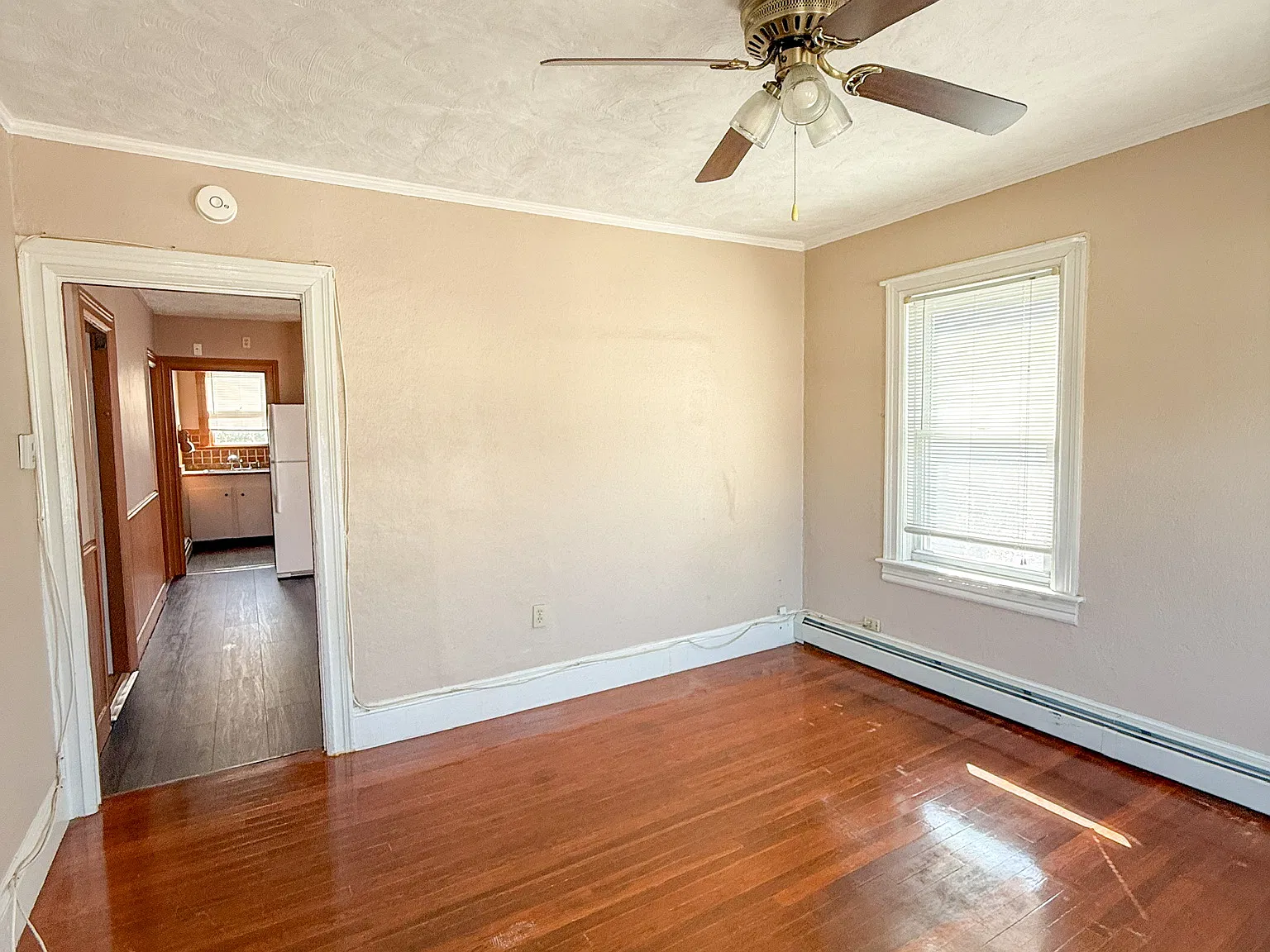 2 bed, 800 sqft, $1,950 — Photo 2