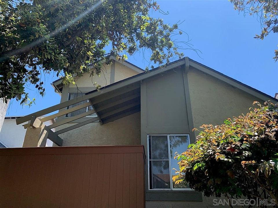 1st image of 10678 Esmeraldas Dr