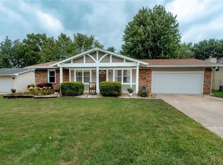 414 Sutters Mill Rd, Saint Peters, MO 63376