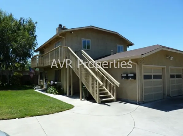 2179 Chestnut St, Livermore, CA 94551