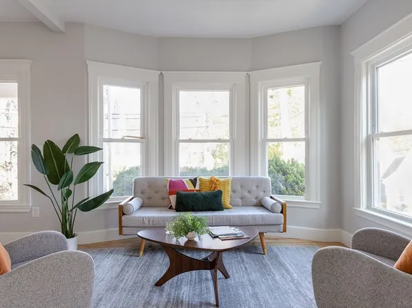 45 Draper Ave #1, Arlington, MA 02474