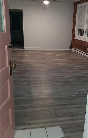 2505 Fentress Ave — Photo 9