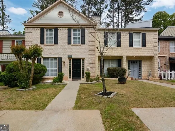 6229 Summit Trl, Peachtree Corners, GA 30092