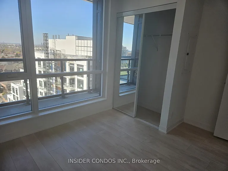 7950 Bathurst St #1412 — Photo 14