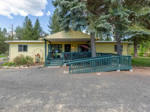 37717 N Lakeside Dr, Elk, WA 99009