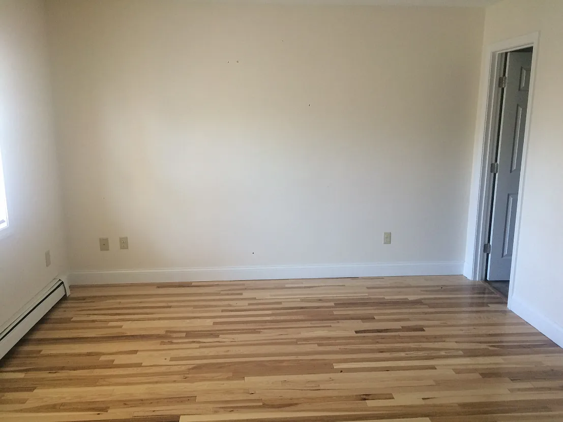 2 bed, 1500 sqft, $1,095 — Photo 1