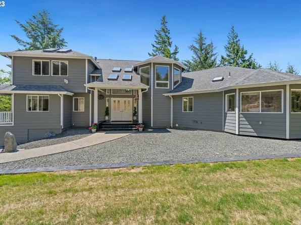 95037 Haynes Way Ln, North Bend, OR 97459