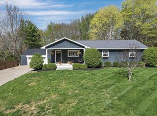 1859 River Rd, Granville, OH 43023