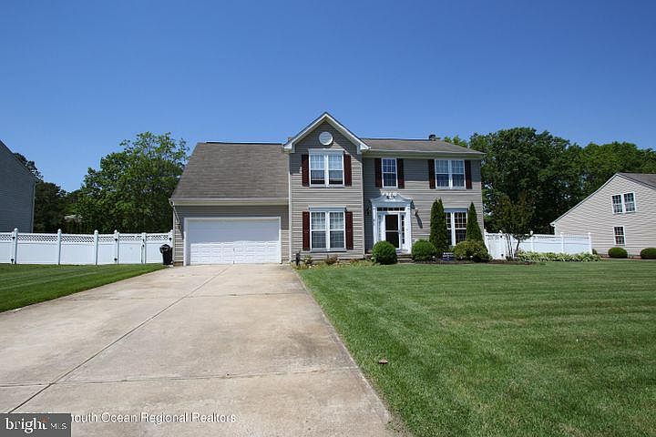 1st image of 8 James Dr