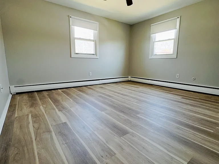 68 Rosemont St #2 — Photo 5