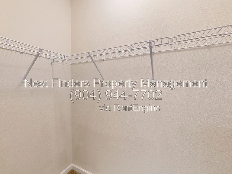 2704 Daylily Ln — Photo 26