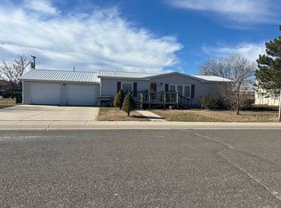 630 Cherokee Dr, Colby, KS 67701