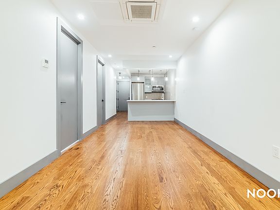 2nd image of 1014 Carroll St #4J