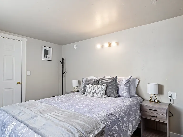 304 E Main St #110 — Photo 5