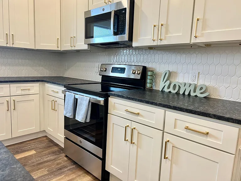 301 Silver Pl — Photo 9
