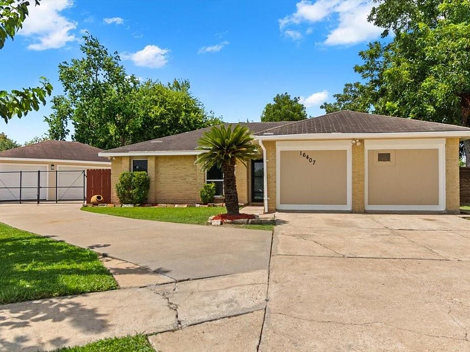 1st image of 16407 Valinda Ct