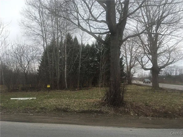 Rome Rd, Pulaski, NY 13142