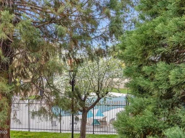 2125 Roundhouse Rd, Sparks, NV 89431