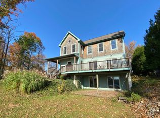 3 New York Ln, Athens, NY 12015