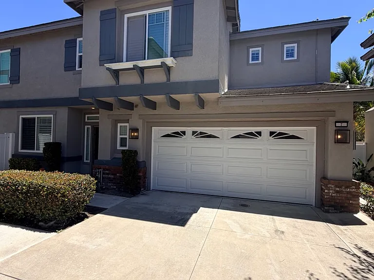 7 Cottonwood Dr — Photo 1