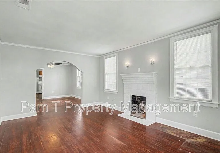 633 W 35th St — Photo 6