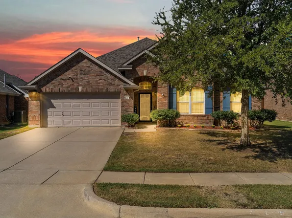 4013 Dellman Dr, Roanoke, TX 76262