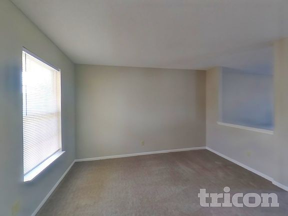 4th image of 8243 S Rising Sun Dr