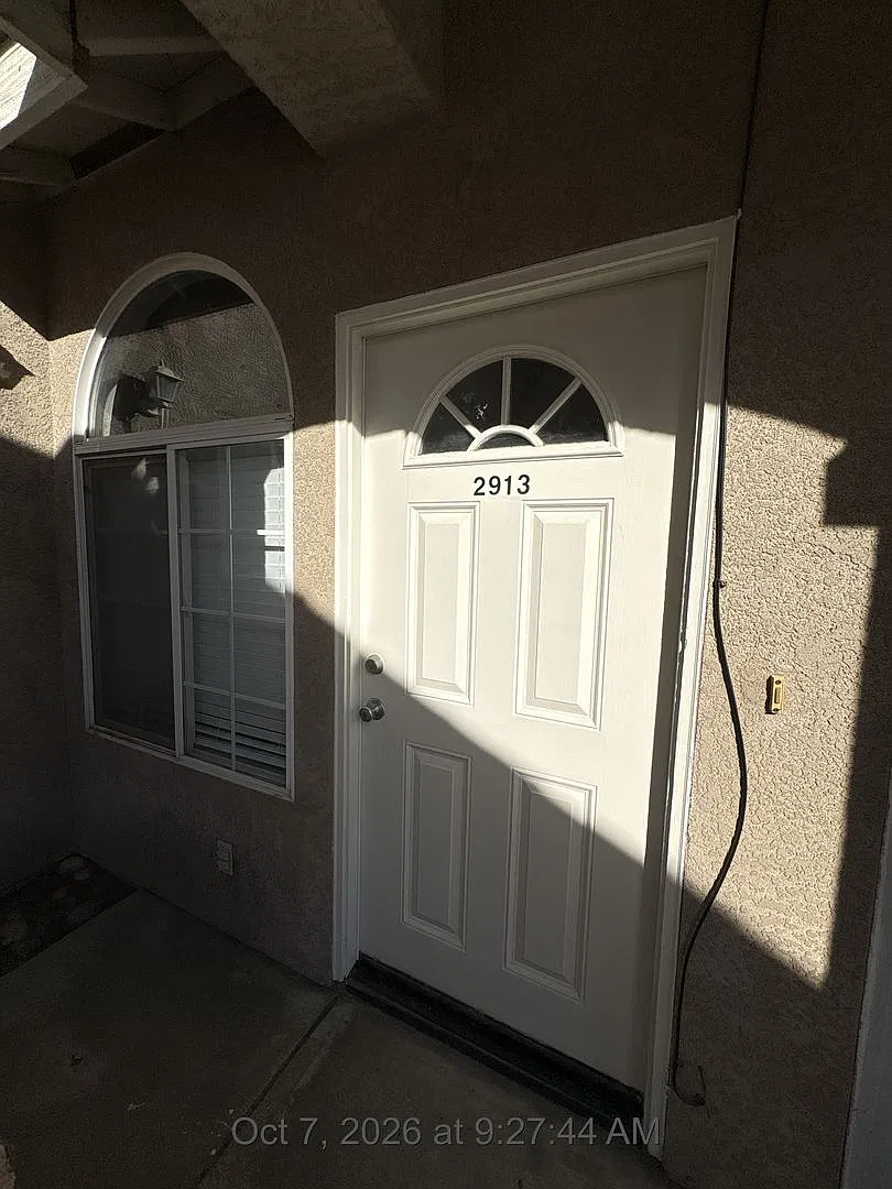 2678 — Photo 2