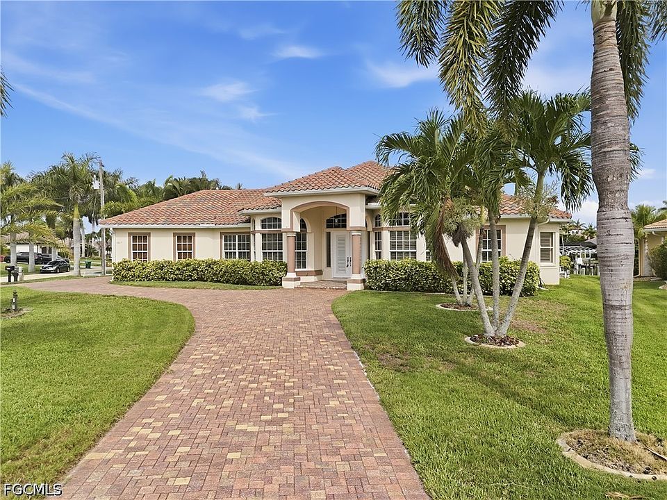 1st image of 3622 Oasis Blvd