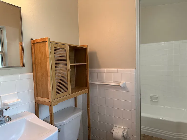3721 Surrey Dr — Photo 11