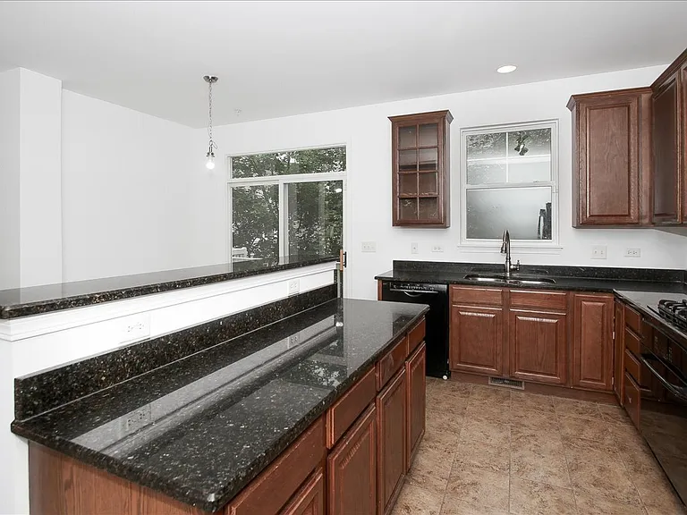 1245 Tuscany Dr — Photo 9