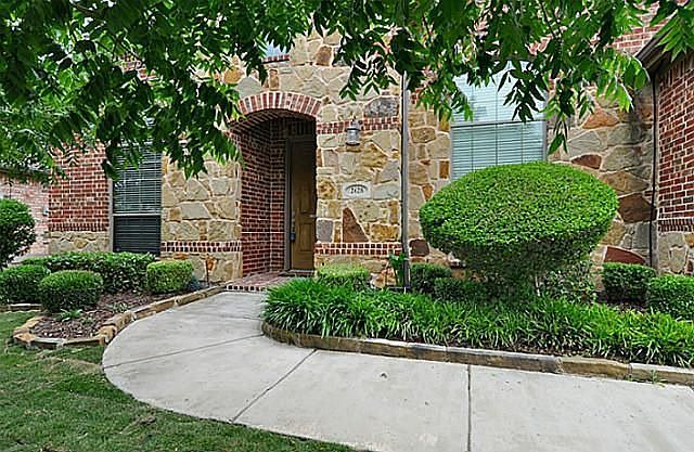 1st image of 2628 Deer Hollow Dr