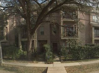 10 Oakdale St, Houston, TX 77006