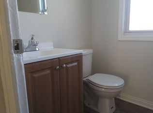 8139 S Colfax Ave #1ST, Chicago, IL 60617