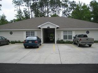 2608 N 12th St #B, Ocean Springs, MS 39564