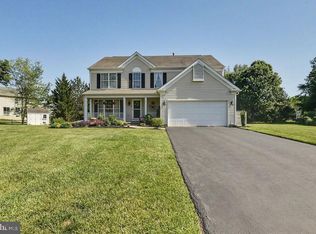 25 S Perch Creek Dr, Newark, DE 19702