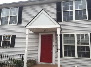 130 E Glebe Rd, Alexandria, VA 22305