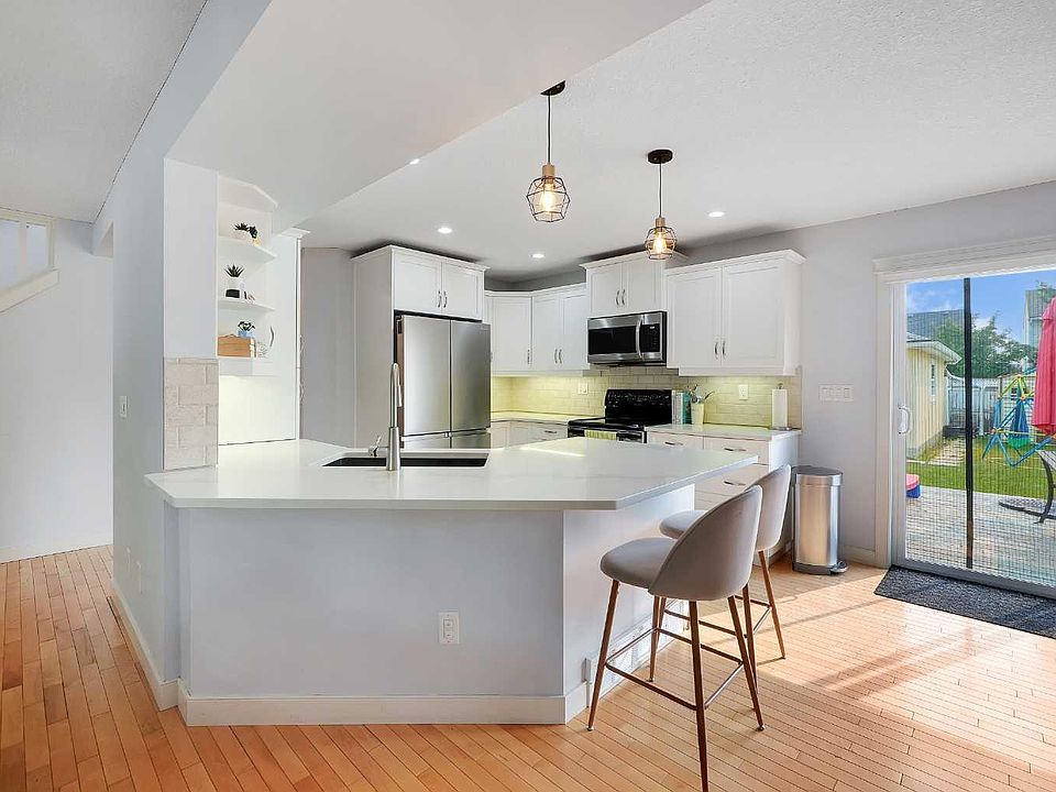 1st image of 5532 Forand St SW