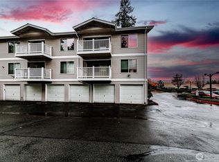 1910 W Casino Rd APT 334, Everett, WA 98204