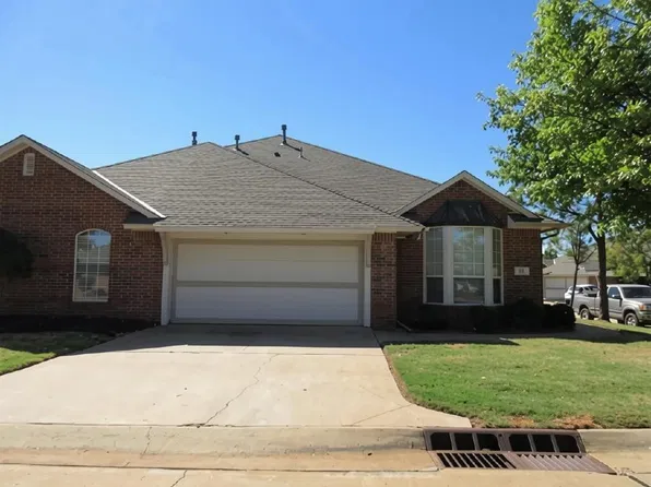 36 Butterfly Creek Blvd, Edmond, OK 73013