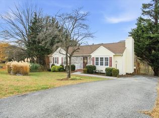 1653 Millwood Dr, Salem, VA 24153