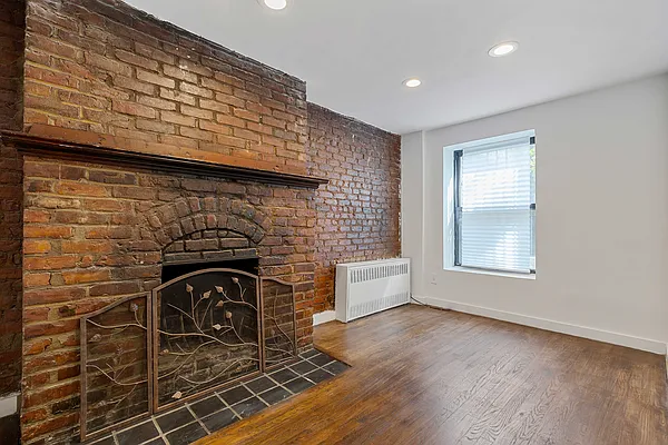 Rented by MNS | media 27