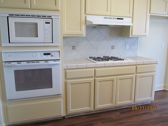 3rd image of 1304 Fairway Dr